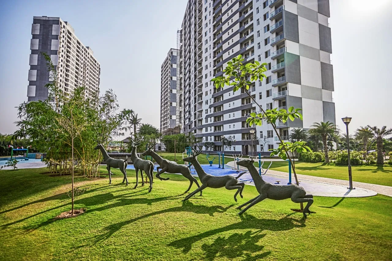 Omaxe-the-lake-Property-in-New-Chandigarh-gallery-3