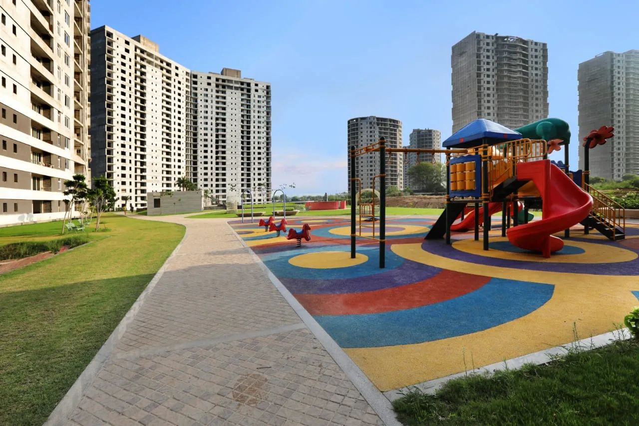 Omaxe-the-lake-Property-in-New-Chandigarh-gallery-5